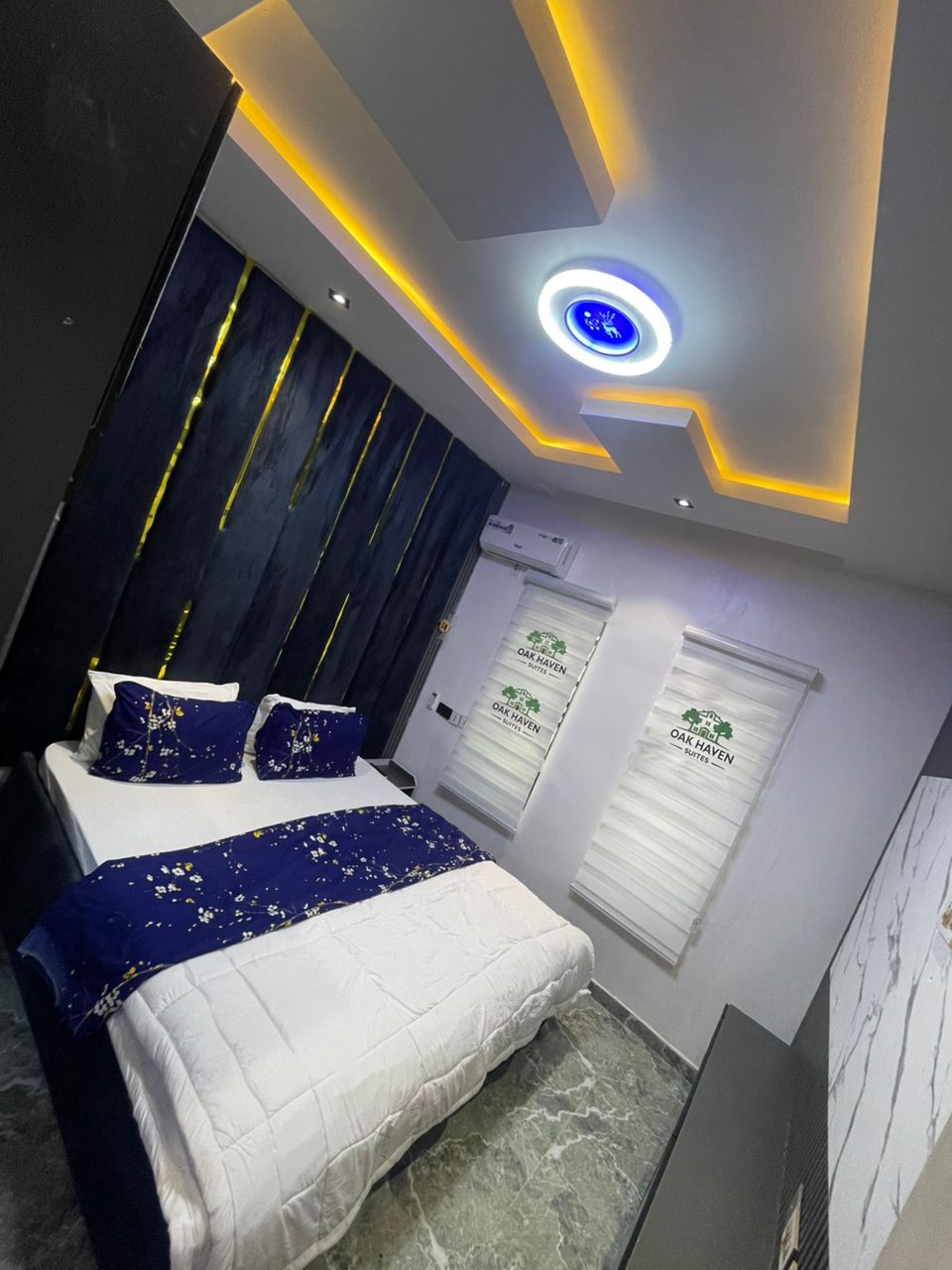 Diamond two-bedroom suite at Oak Haven
